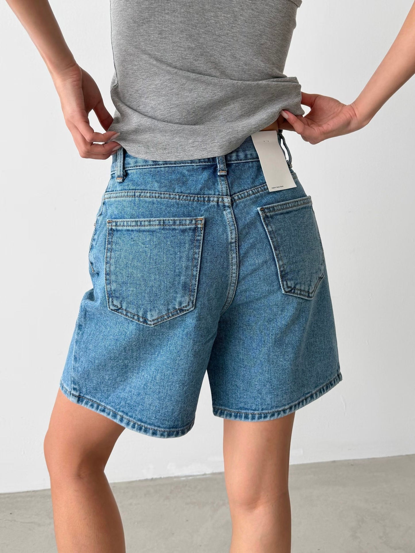 [ 🆕 特顯瘦! 歐美街頭短牛仔] Sliding Denim Shorts