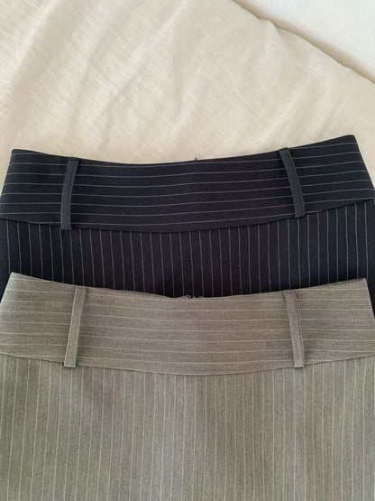 [ 🆕 簡約必備 𐙚⋆.˚ 直間短裙 ] Needa Mini Skirt Stripes - 2 colours