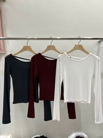 SALE [ 軟綿綿~ 驚喜小露背 ✨  ✨  ] At The Back Top - 3 colours