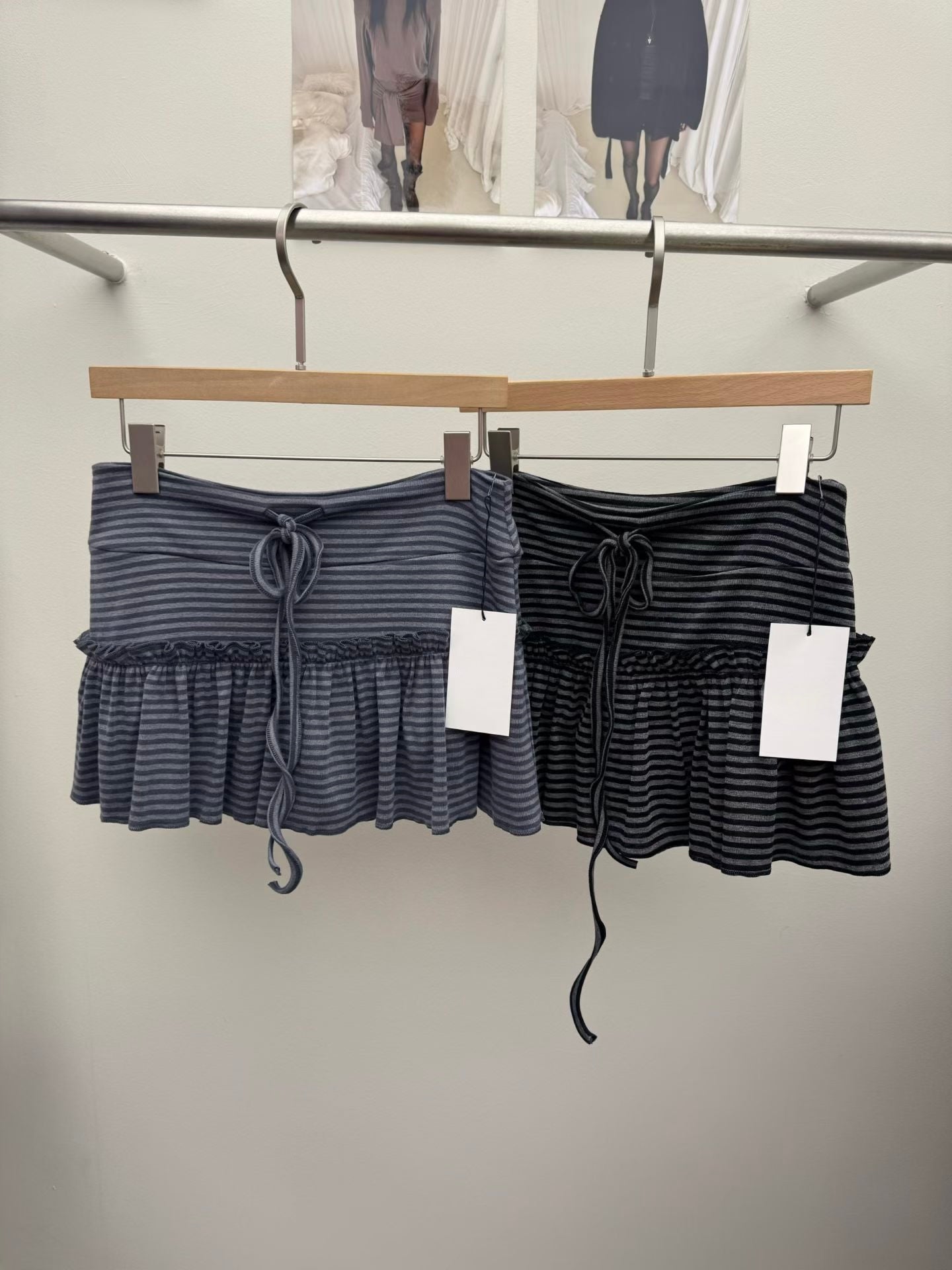 [ 🆕 夏日可愛小短裙 🌊 ] Bounce Mini Skirt Stripes - 2 colours