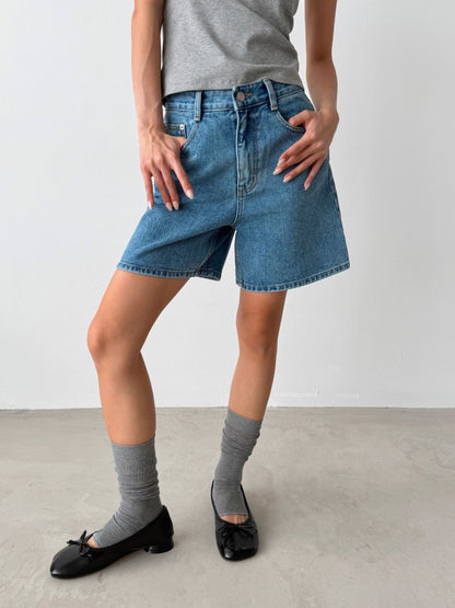 [ 🆕 特顯瘦! 歐美街頭短牛仔] Sliding Denim Shorts