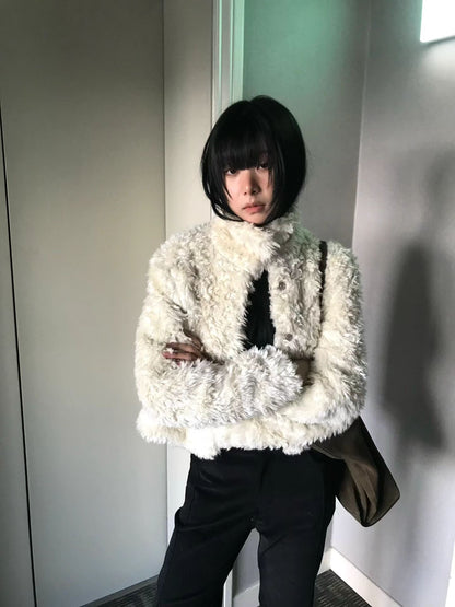 [ 🆕 有型又可愛~! 卷毛毛短外套 ] Puppy Love Fluffy Jacket - 2 colours