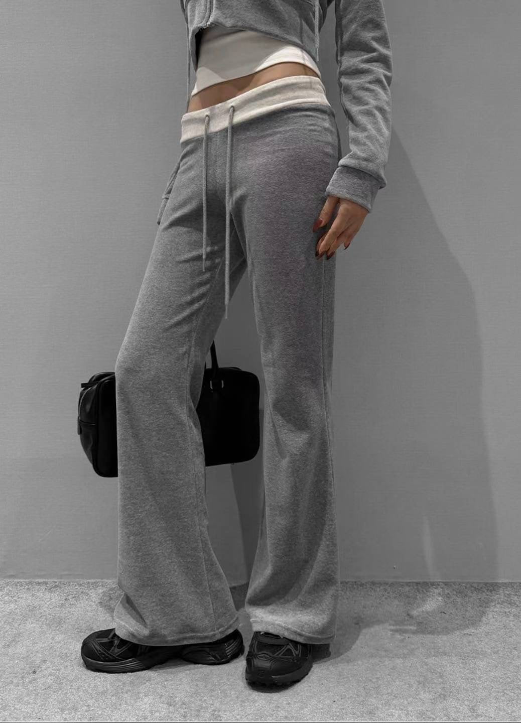 [ 🆕 小個子友好~ 絲絨休閒喇叭褲] Royal Velvet Flare Pants - 2 colours