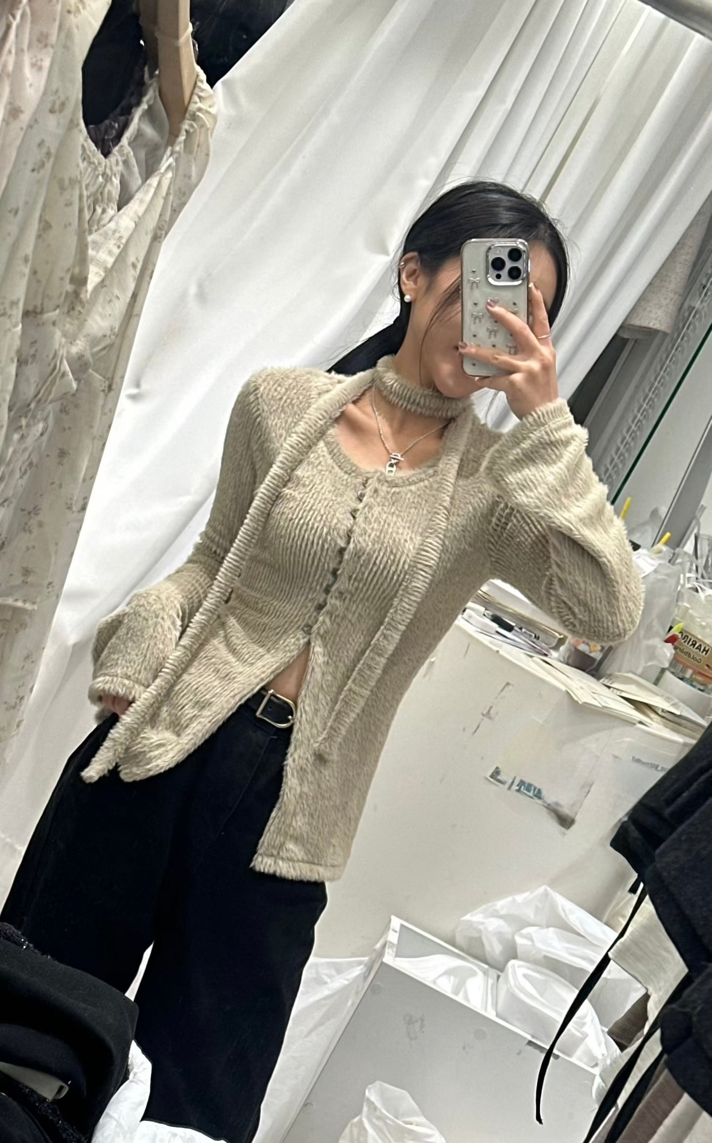 [ 🆕 搶手goody! 毛毛開衩長衫~ ] Fluffy Split Button Up  + Skinny Scarf - 3 colours