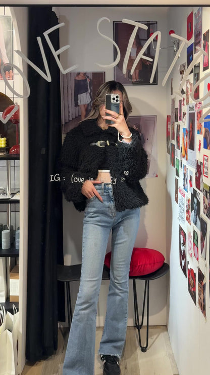 [ 大推! 不撞款 型格毛毛外套] Fuckle Up Fluffy Jacket - 2 colours