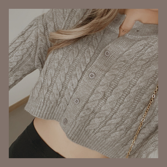 🇹🇭 Cable Knit Sweater - Grey