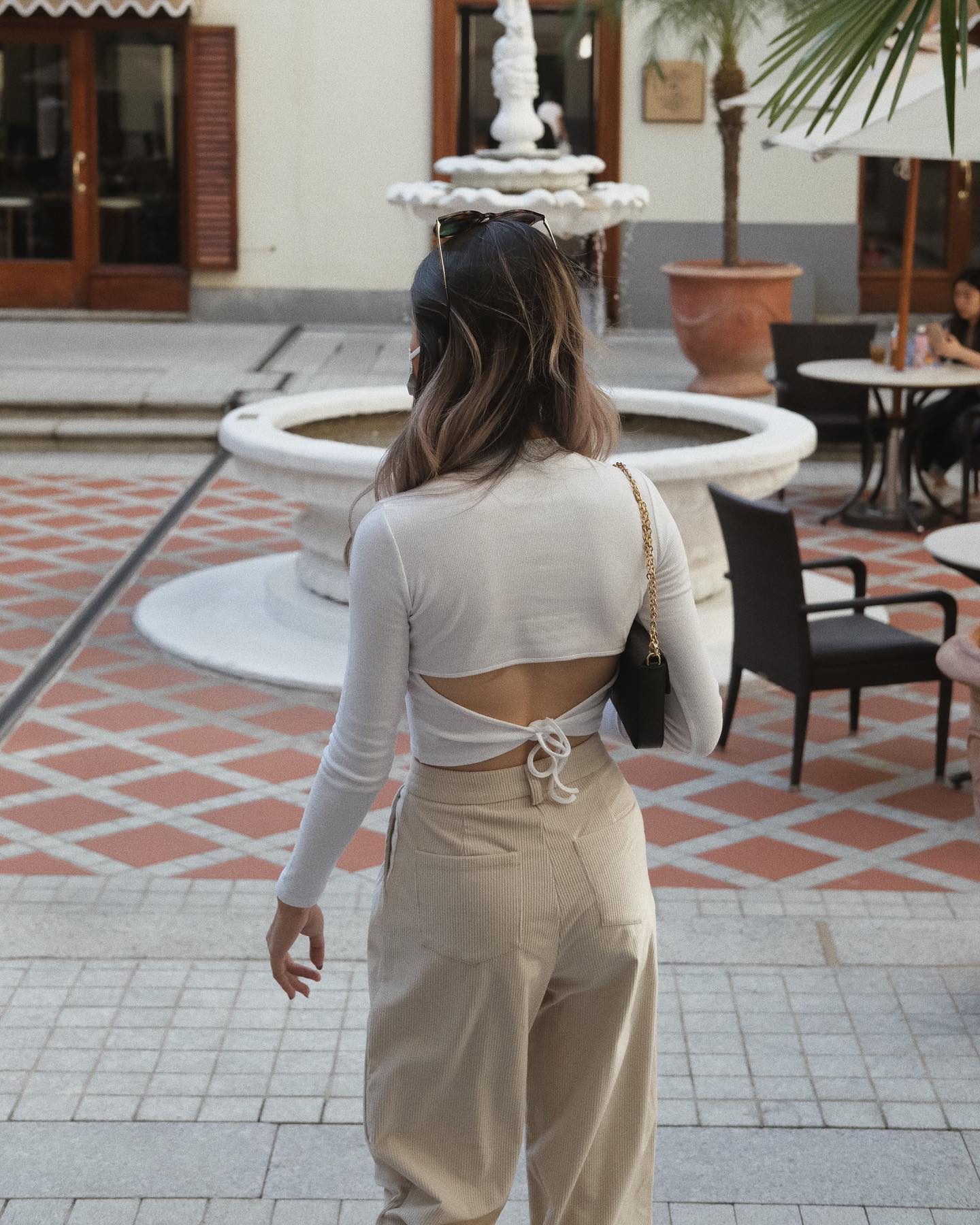 This Lady Tie Knot Back Long Sleeve Top - White