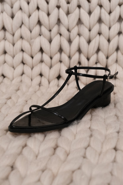 Slimming Round Heel Sandals - 2 colours