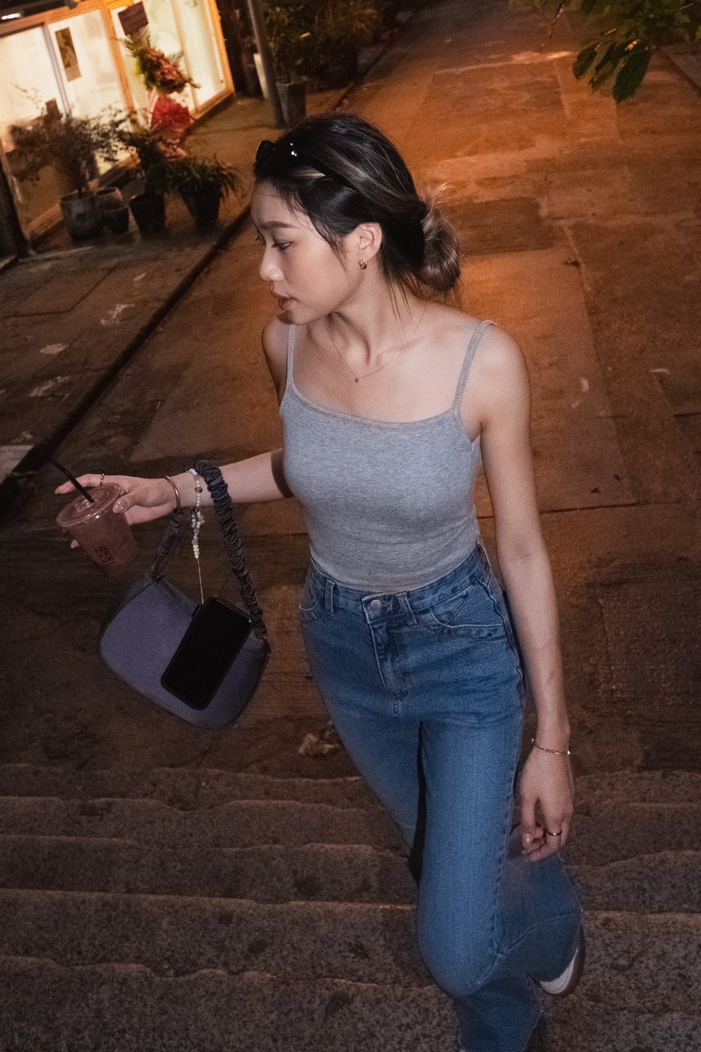 [ 不一樣的小背心 ]Twisting Backless Padded Top - Grey