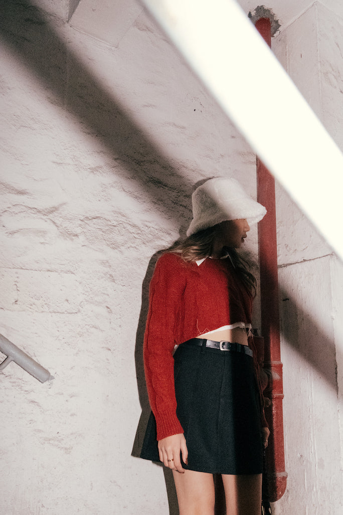 Basic Cable Knit Cropped Sweater - Red