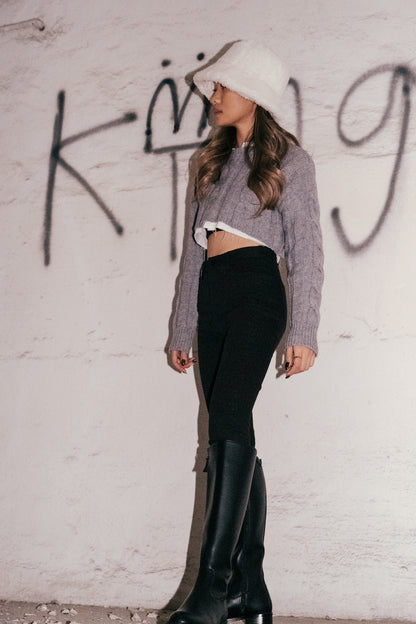 Basic Cable Knit Cropped Sweater - Grey / Black