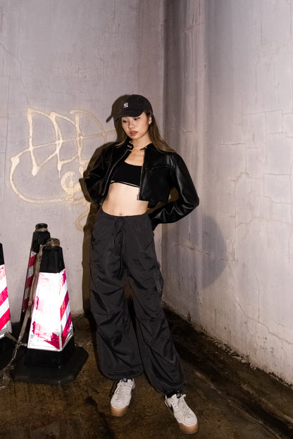 [ 潮人必備 ! ] Lightweight Parachute Cargo Pants