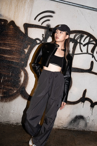 [ 潮人必備 ! ] Lightweight Parachute Cargo Pants