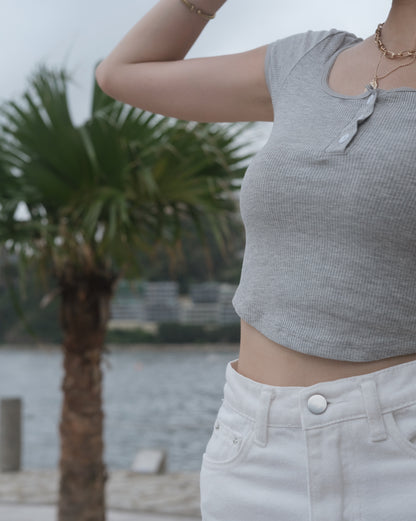Daisy Daily Button Up Top