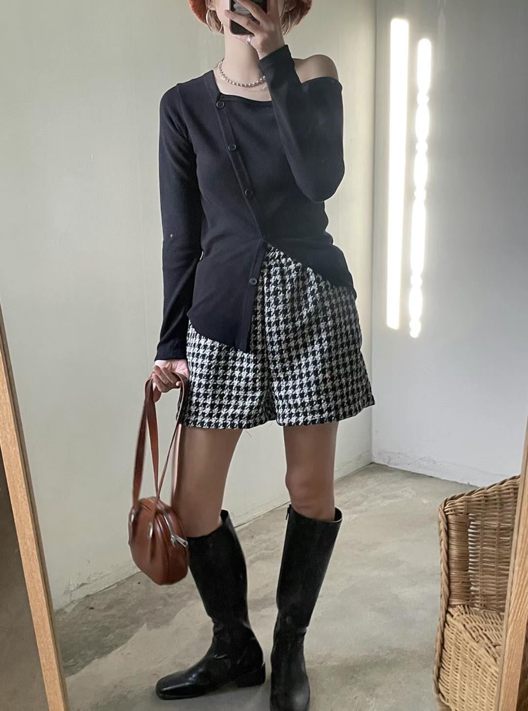 Classy Houndstooth Shorts - Black