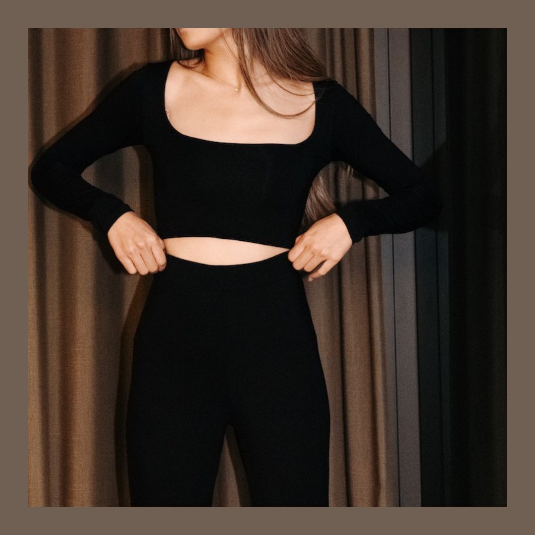 🇹🇭 Super soft square neck top - Black