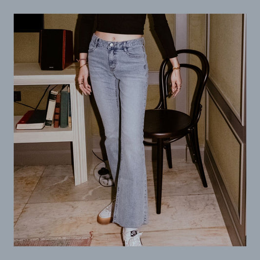 [ New ] Fundamental Mid-rise Flare Jeans